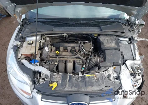 2013 Ford Focus Se z USA, uszkodzony, nr VIN 1FADP3K29DL199542